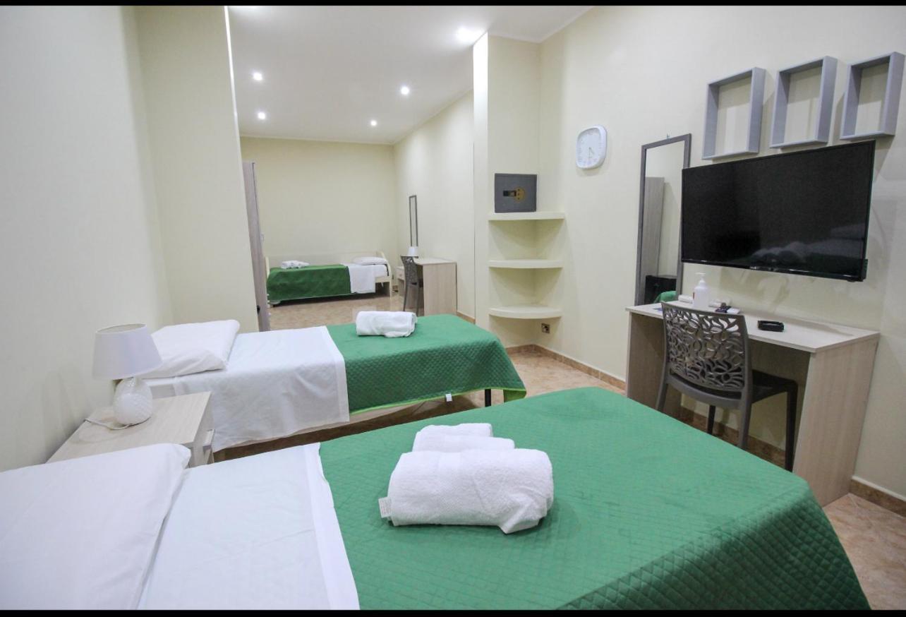 Anthony Apartments Central Station Palermo Esterno foto