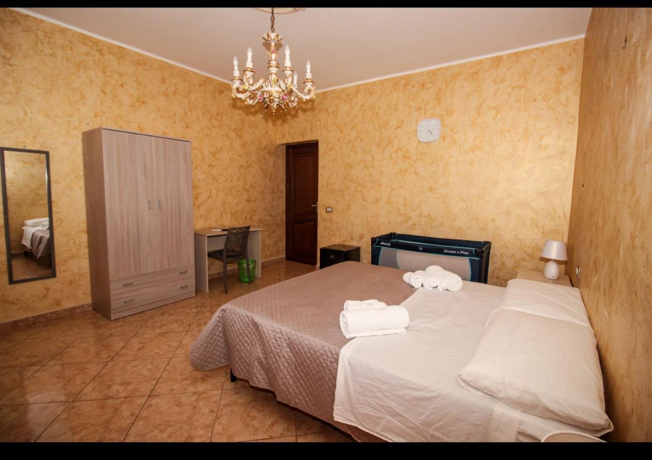 Anthony Apartments Central Station Palermo Esterno foto